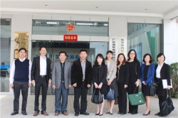 2014年3月促进会秘书处陪同香港联交所官员到会内企业调研