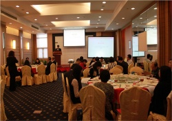 2014年3月促进会组织“善用香港优势开拓海外市场”座谈会